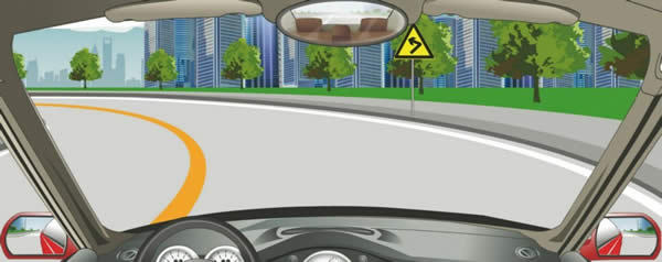 最新版安全文明驾驶题科目四驾证模拟考试9