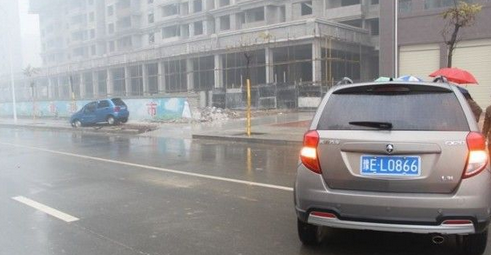 安阳花季少女惨遭车祸死亡