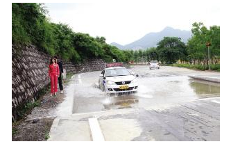路考科目三遇下雨如何解决