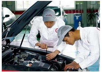 小白上路出游归来该怎么样检查汽车