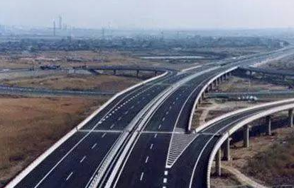 高速公路匝道怎么样安全行驶