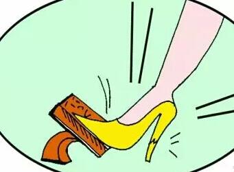女人开车应该注意什么细节