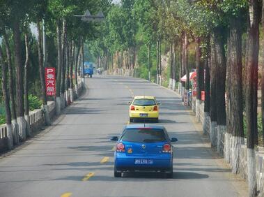 刹车怎么样踩会更好