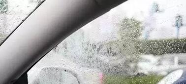 梅雨暴雨天气怎么样安全行车