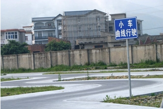 科目二曲线行驶考试操作要点