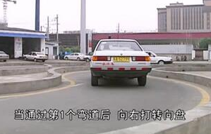 科目二曲线行驶有什么方法