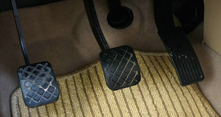 什么是离合器半联动