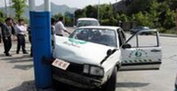 学车过程中怎么样防止事故发生