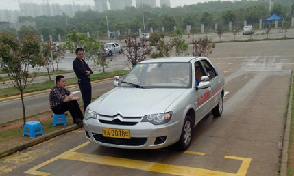 科目二考试应该注意什么不好的动作