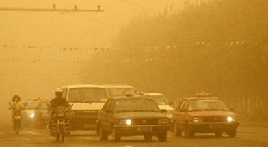 沙尘天气驾车6大需要注意的地方