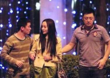 宋喆车祸缘由竟是携马蓉跑路时遇不幸