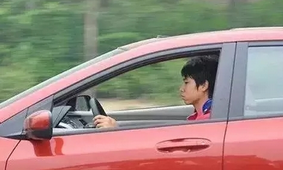 下班高峰期堵车的时候怎么样省油