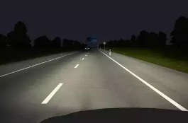 冬天夜里行车方法分析