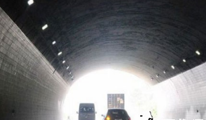 隧道行车需要注意的地方大全