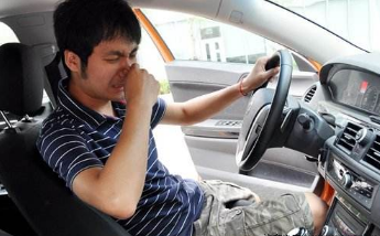 夏天车内有什么容易见到隐患 怎么样消除汽车隐患