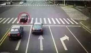 跟车误闯红灯感觉冤?其实完全可防止!