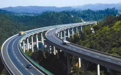 高速公路行车需要注意的地方大全