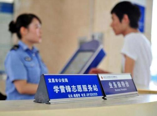 满足这几个方面,驾驶证终生免年检