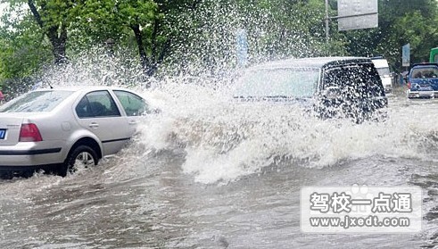 学会暴雨行车三方法安全行车有保障-车帮网
